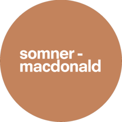 300dpi Logo Circular Orange Background