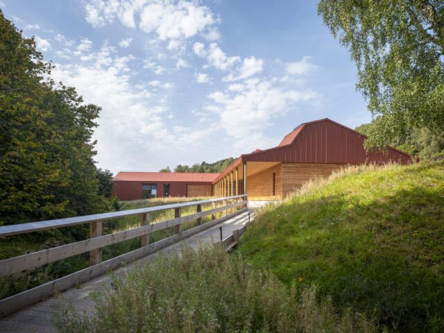 Threesixty Architecture Dundreggan Rewilding Centre The Visitor Approach © Mcateer Photo