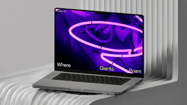 03 Laptop Mockup
