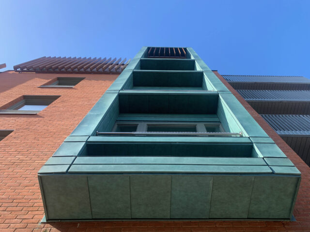 15 Vertical View